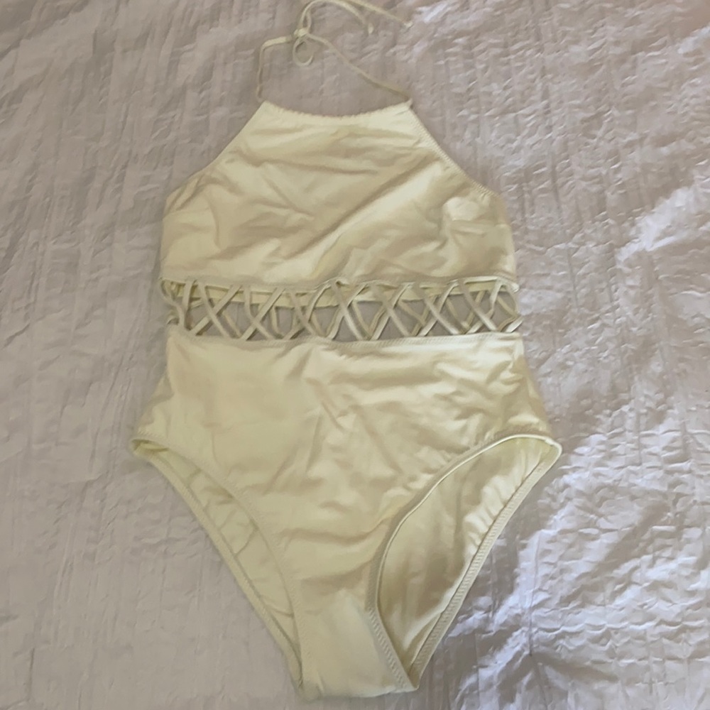 NWOT White bathing suit